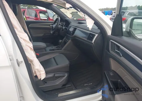 2021 Volkswagen Atlas Cross Sport 3.6L V6 Se W/Technology R-Line from USA, damaged, VIN 1V2PE2CA6MC215241